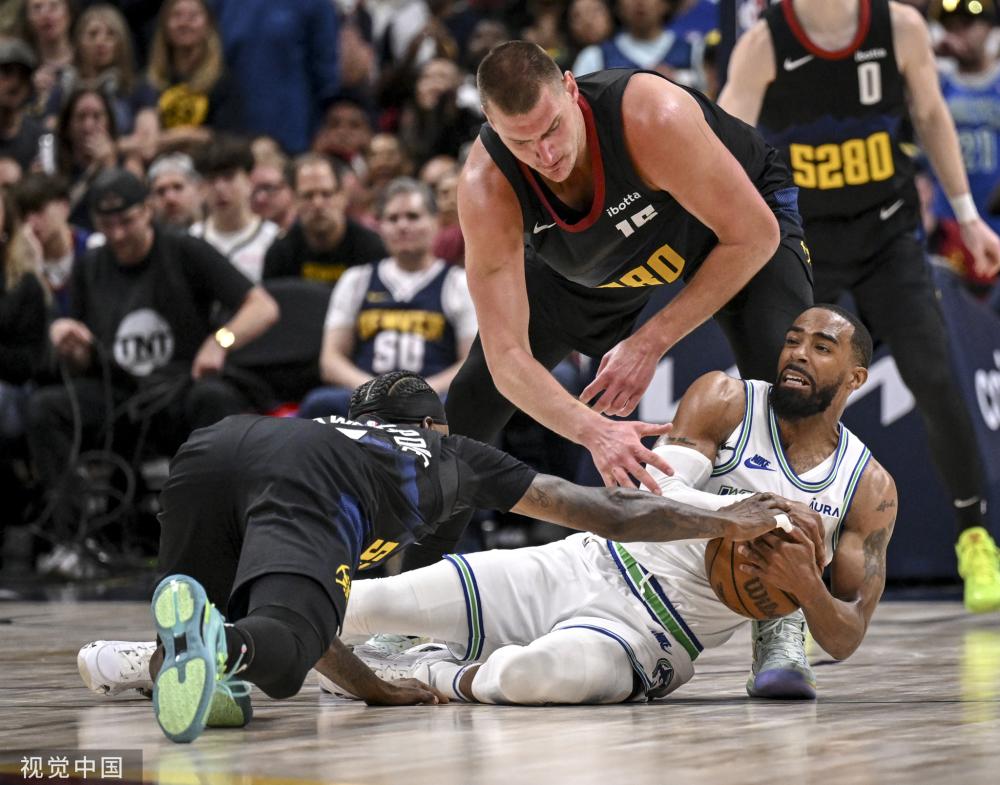 后卫身后的 后卫身后的